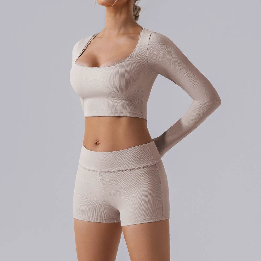 Autumn and Winter New Thread Tight Breathable Long Sleeved T-shirt Yoga Suit Running Speed Drying Yoga Top Fitness Sportswear