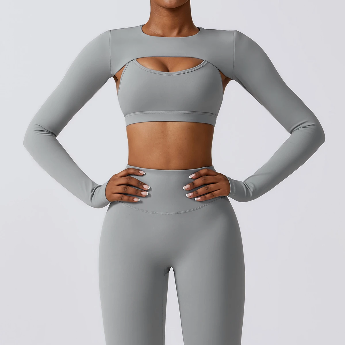 Wholesale Breathable Plus Size Yoga Workout Tops for Women-Seamless Sportswear with Front Logo