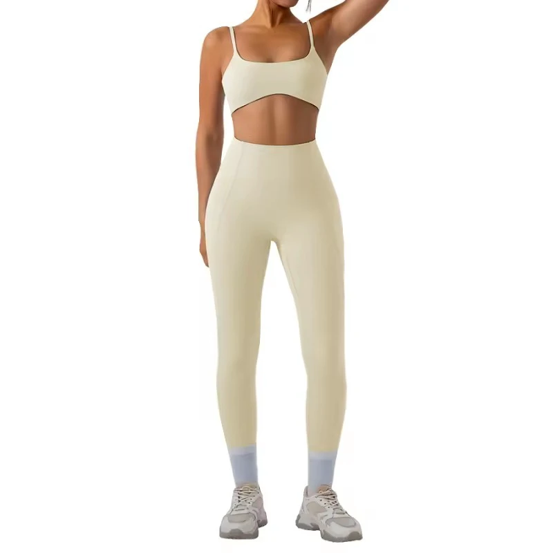 Custom Logo Women’s High Waisted 2 Piece Activewear Set Breathable Lightweight Four Way Stretch Sports Jacket and Yoga Leggings