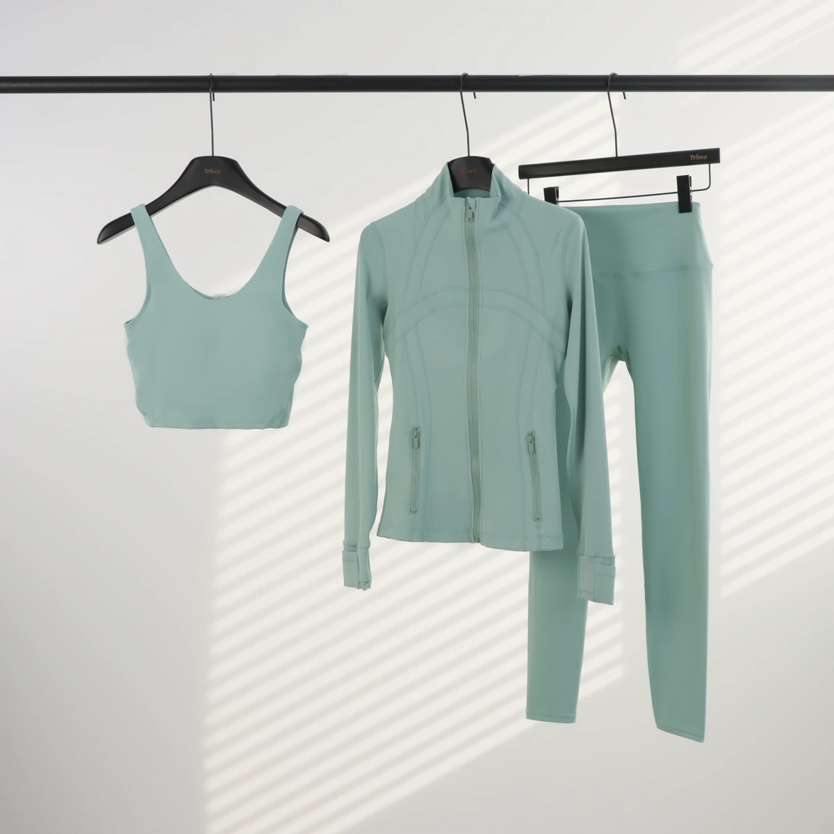 High Quality Yoga Set with LLL Original Labels in Sports Bra Zipper Jacket and Women Lemon Align Leggings Fitness Wear