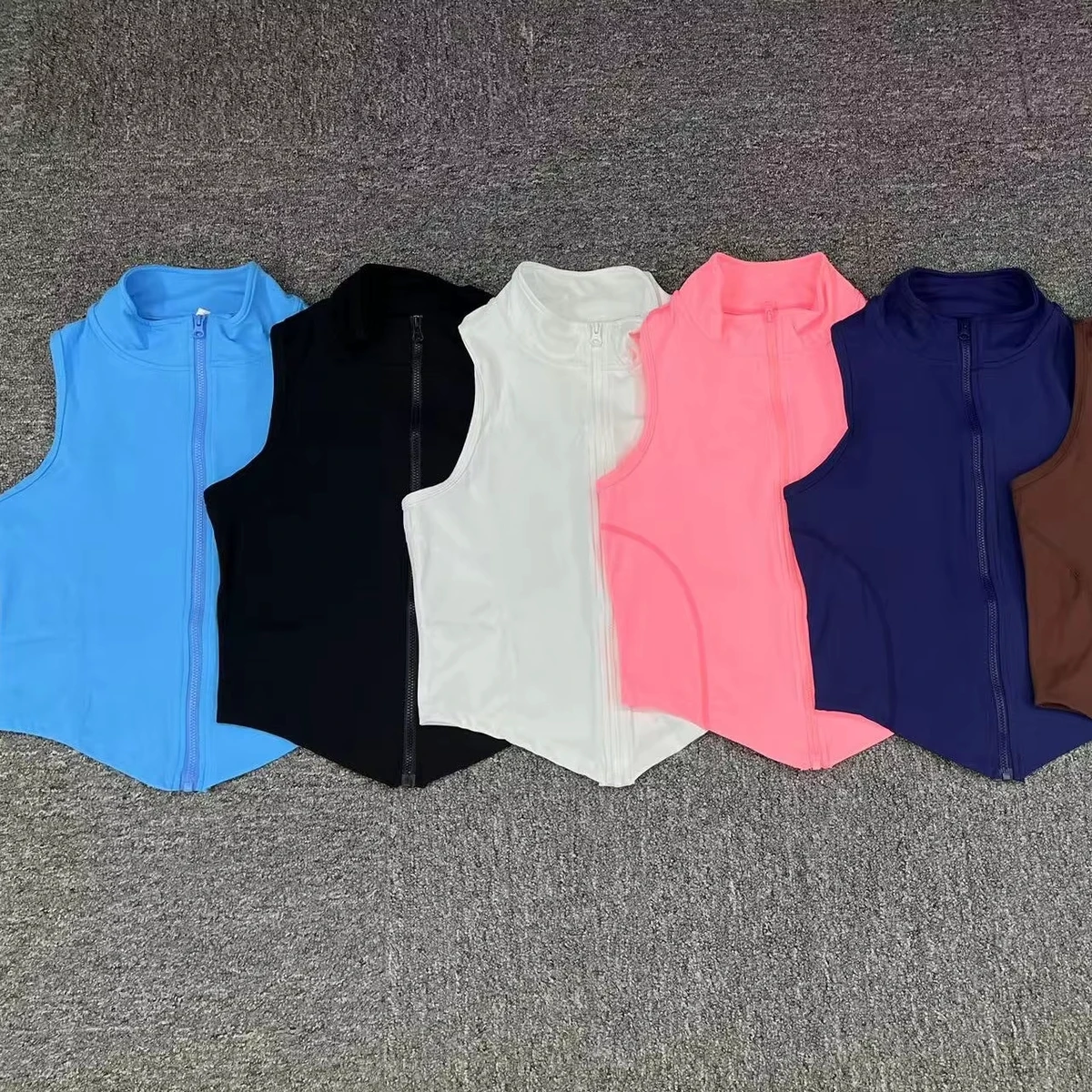 Women's Quick Dry Sleeveless Vest Stand Collar Zipper Sports Jacket Yoga Top for Running Training & Fall Winter