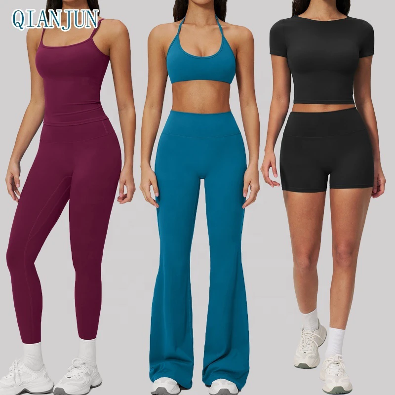 Custom Womens Sports Workout Sets I Shaped Back Sports Vest Scrunch Butt Shorts Yoga Sets Gym Fitness Activewear