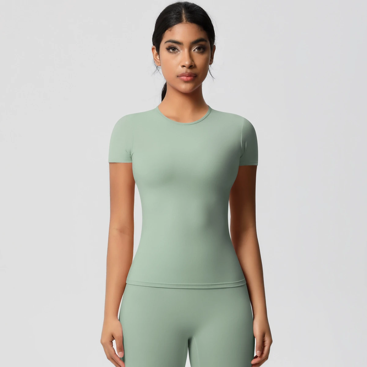 Women's Slim Fit Short Sleeve Workout Top - Round Neck, Quick Dry, Breathable Athletic Shirt for Yoga, Gym and Fitness