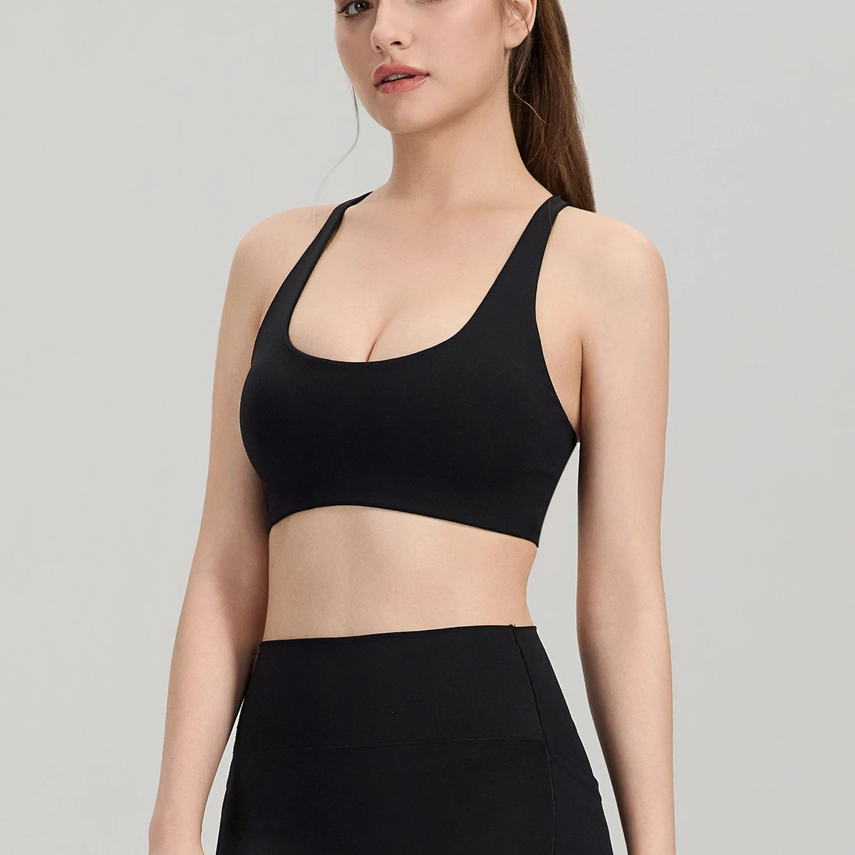 Spring/Summer Breathable Spandex/Nylon Medium Support Backless Sports Bra Womens Sexy Back Design Crisscross Straps Yoga Pilates