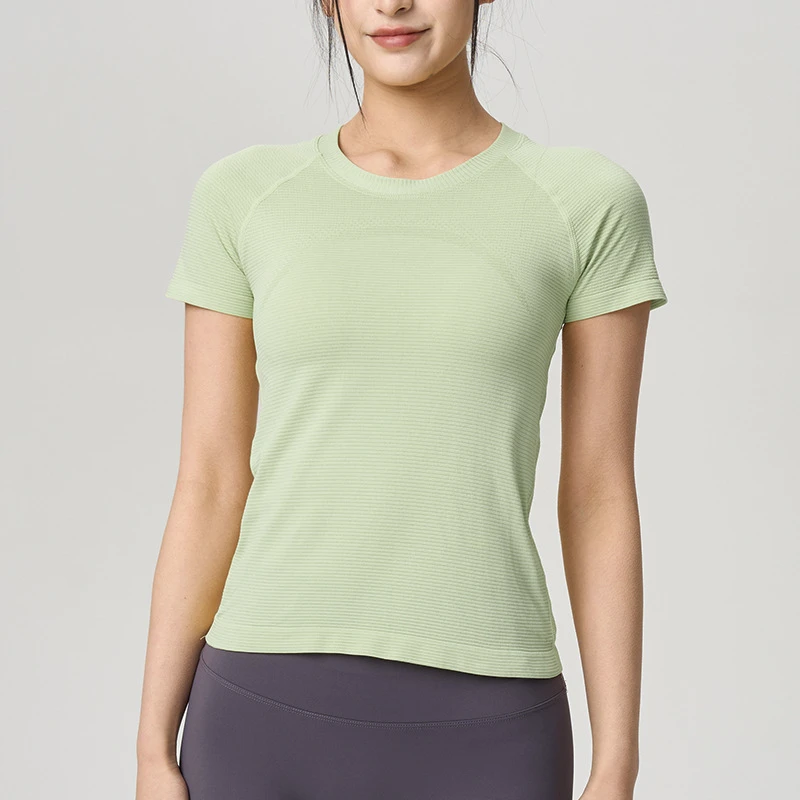 Women's Eco-Friendly Quick-Drying Yoga Top High-Stretch Workout Shirt Short Sleeves Breathable Neck Design for Running Fitness