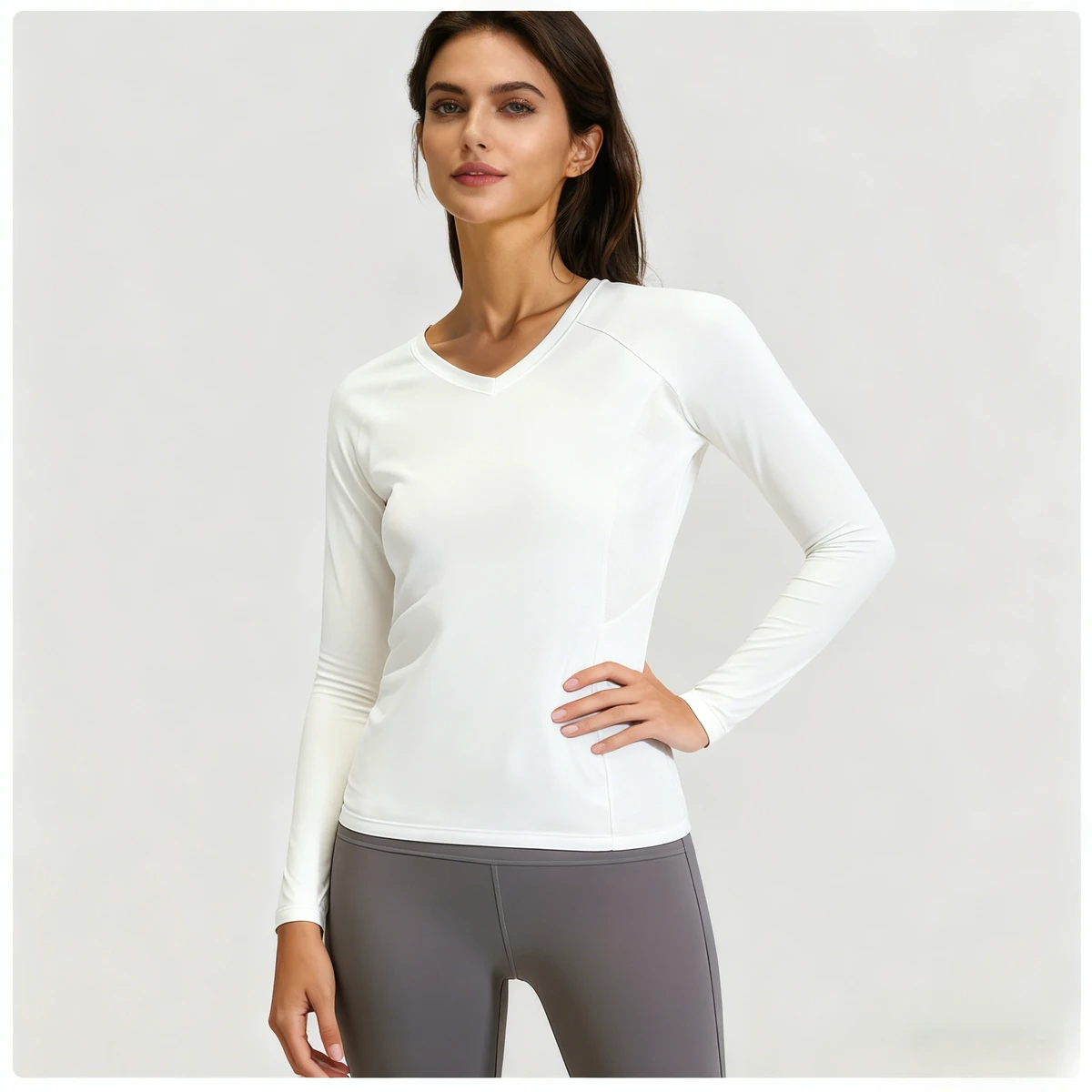 Women's Yoga Sports Long-sleeved Top with Mesh Cut-out on the Back Breathable Moisture-wicking and Sweat-wicking