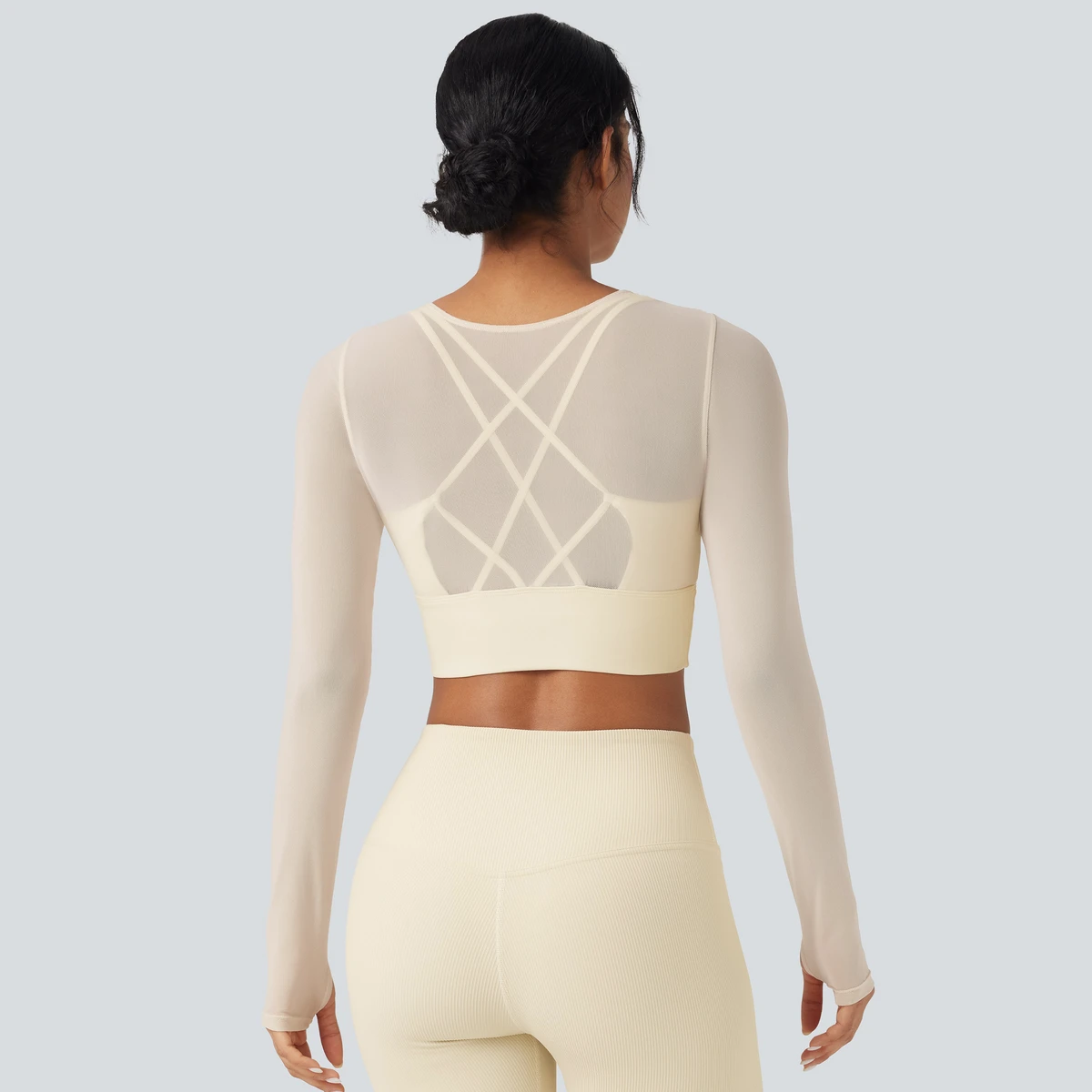 Custom Beautiful Women's Two-Piece Yoga Top Breathable Sports Outer Wear with Long Sleeves Cross Back Mesh Chest Pad Yoga Set