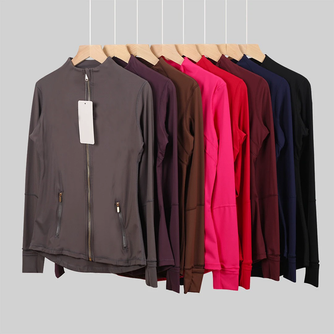 Seamless Yoga Jacket Long Sleeve Workout Top with Thumbholes Slim Fit Gym Jacket for Women Moisture Wicking Lu Yoga Jacket