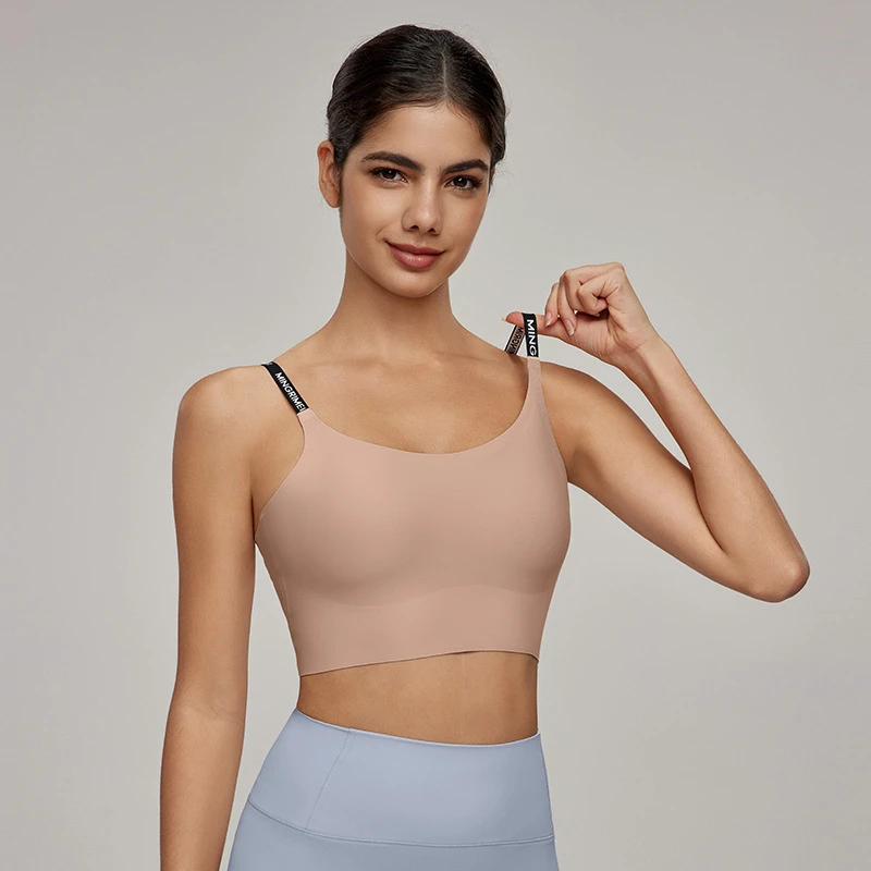 2025 New Arrival Medium Support Fashion Beautiful Built-in Chest Pad Breathable Yoga Bra for Yoga Fitness&Sports