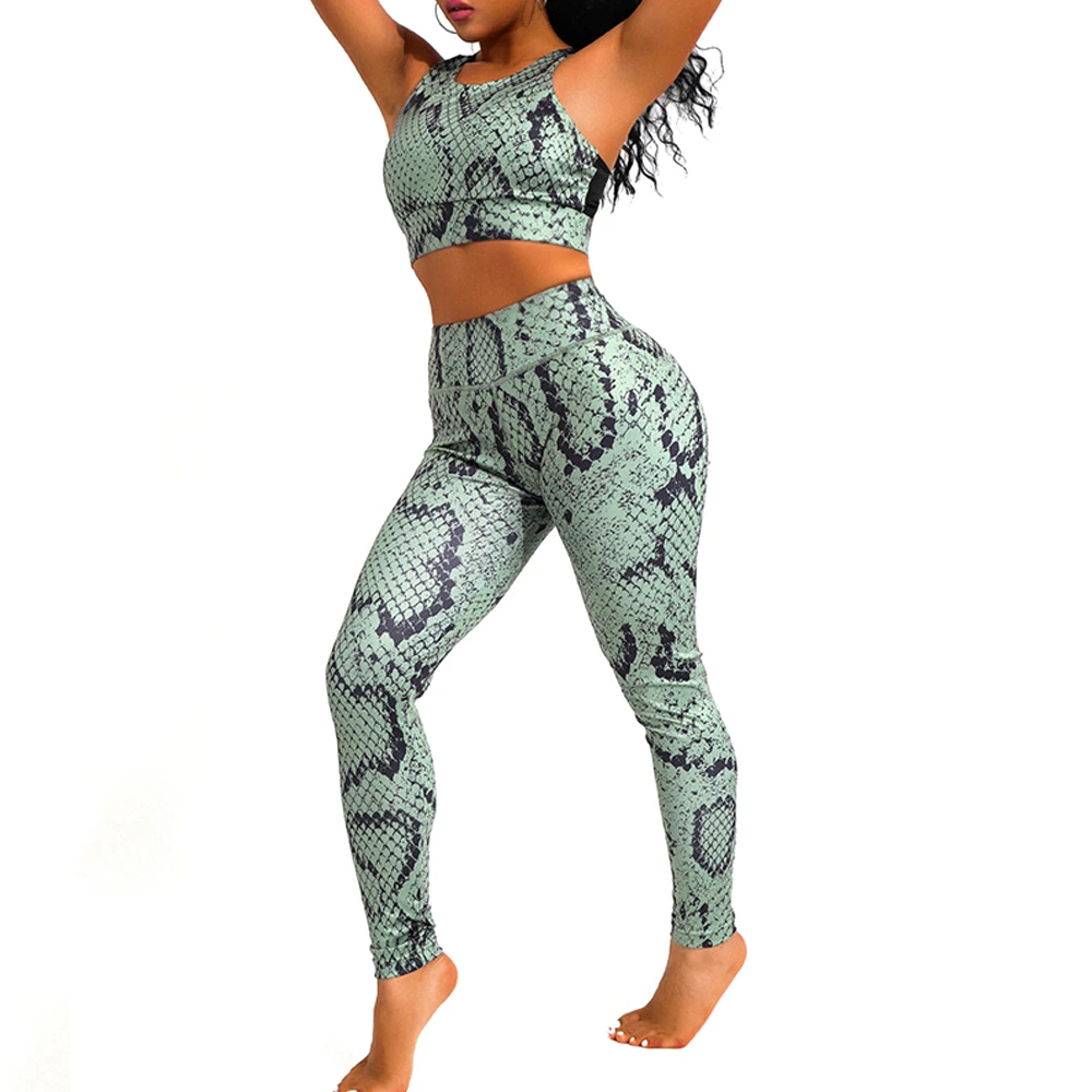Wholesale Plus Size 2 Piece Yoga Set Fitness Gym Clothing Women High Quality Customized Printing Lightweight Breathable Yoga Set