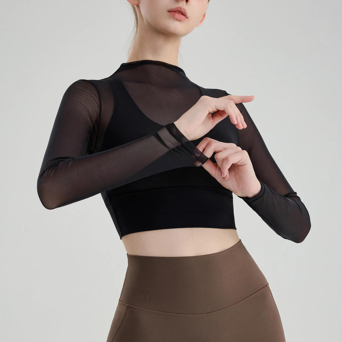 Women's Long Sleeved Yoga Top Breathable Slim Fit Sports Shirt Mesh Layer Soft Spandex Nylon Sports Top Factory Direct Wholesale