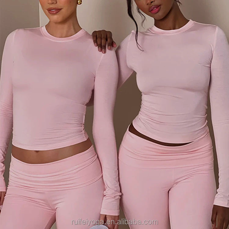 Custom Logo 2 Piece Loungwear Plus Size Basic Solid Women's Basic Pink Long Sleeve Crop Top And Fold Over Flare Yoga Pants Set