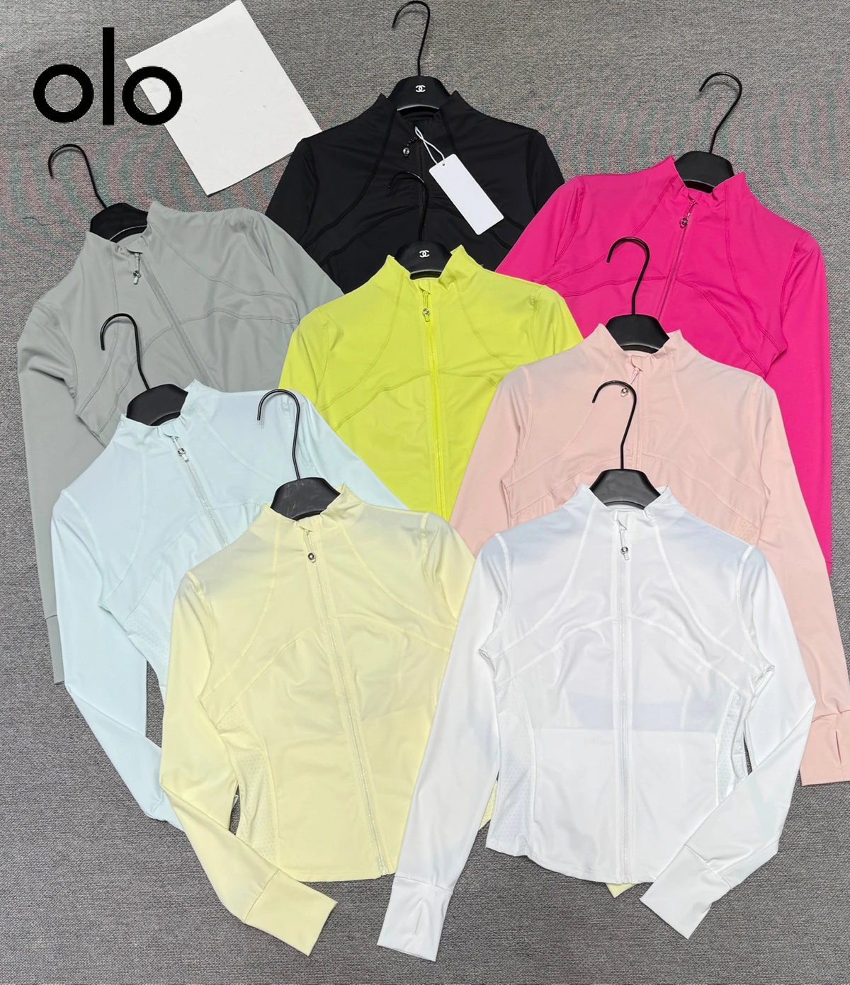 Women's Workout Jacket Lightweight Zip up Yoga Jacket Cropped Athletic Slim Fit Gym Tops