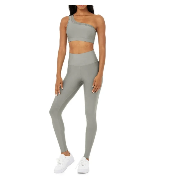 Breathable Polyester Yoga Set Perfect for Yoga Classes Fitness Workouts Running Sessions and Sports Training