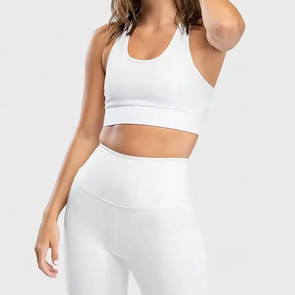Adjustable Cross Back Padded Running Bra: High-Support Sports Bra with Non-Removable Cups and Sweat-Wicking Fabric