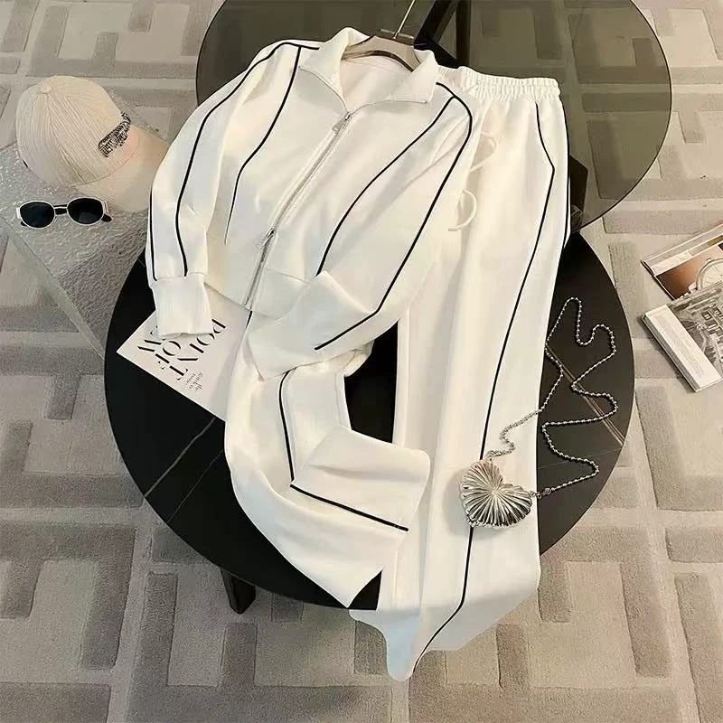 YQ Hot Selling Solid Vintage Women's Top And Bottom Set Full Length 100% Polyester Classic Sportswear Sets