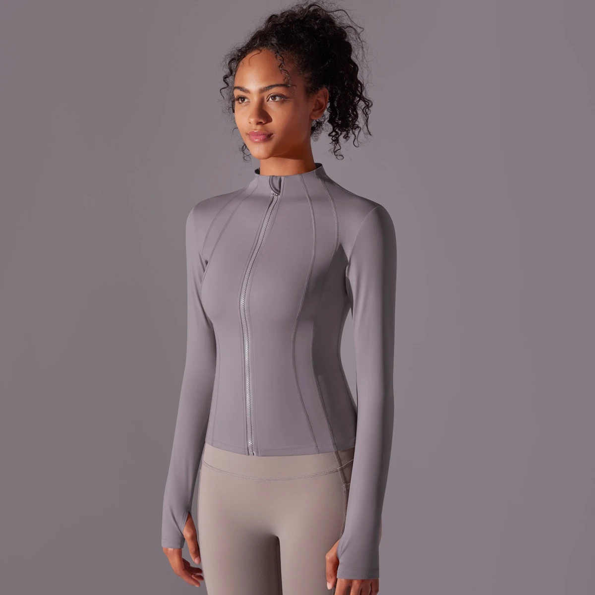 Vantage Lab Singapore: Sports Dress Built on Polyester/Spandex Seamless Tubular Knit