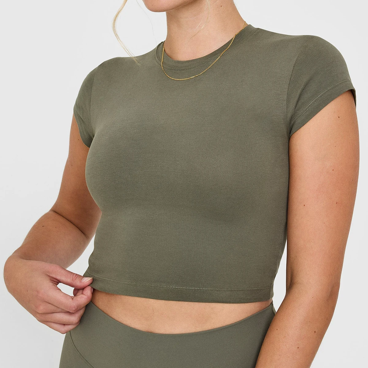 Casual Customize Women's Casual Gym and Yoga Tank Top Quick Dry Short Sleeve Design Sexy Spandex Fabric