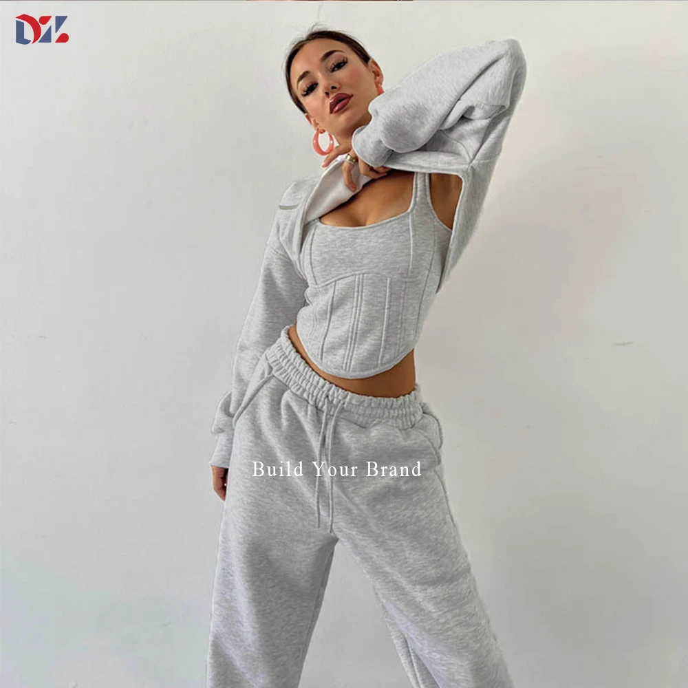 Custom Short Zipper Women Hoodie 3 Set Jogger Street Wears A 3-piece Pantsuit For Women