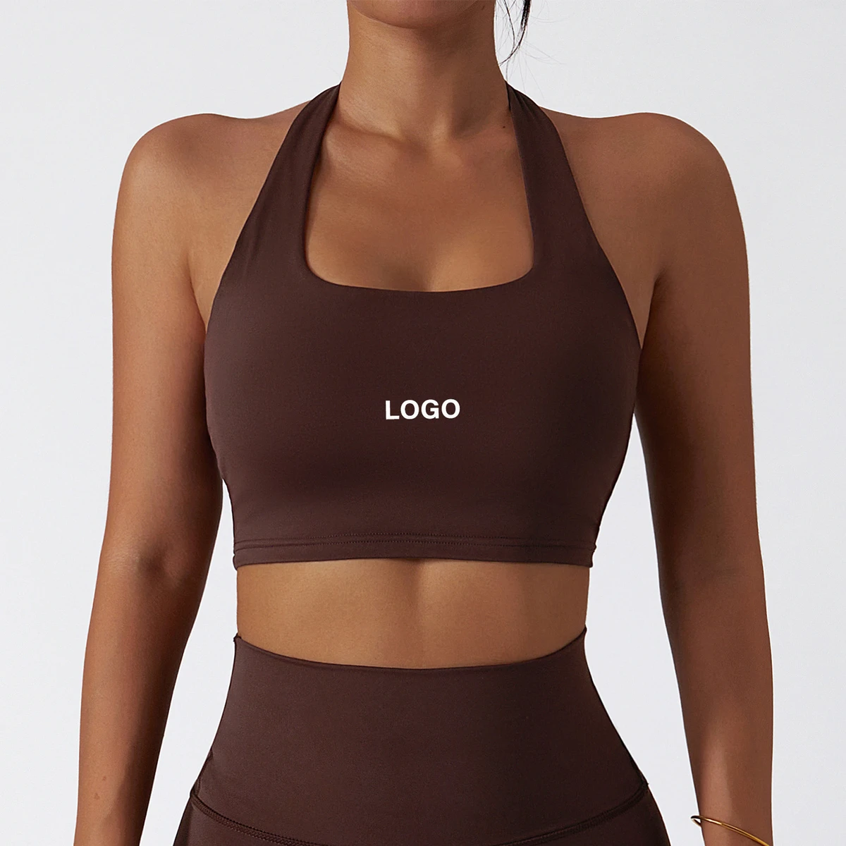 Wholesale Nude Feeling Fabric Elasticity Halter Neck Sports Bra Backless Yoga Crop Top Open Back Design Sports Bra