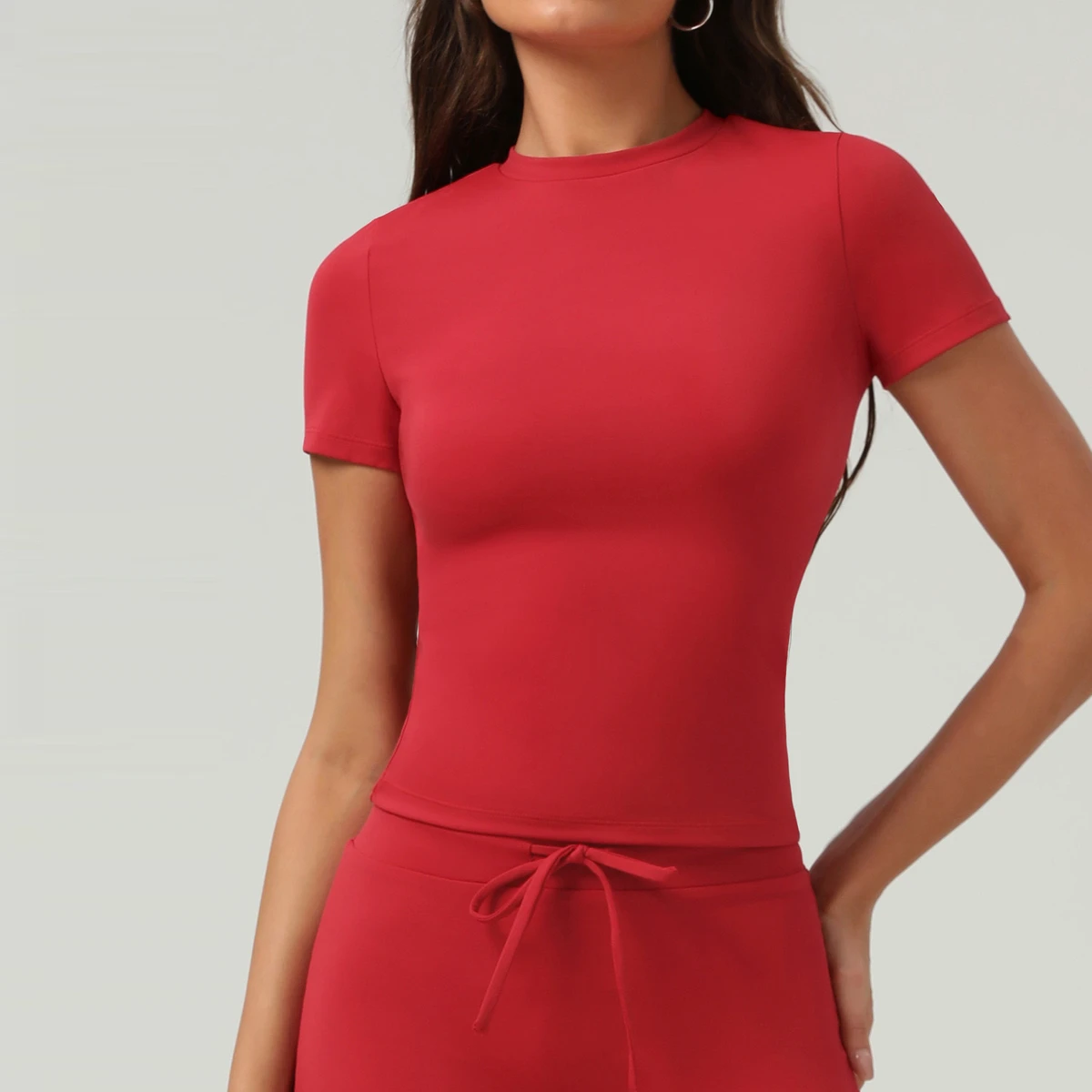 High-quality Solid Color Short-sleeved Yoga Top for Women Round Neck Fashion Fitness Shirt Wholesale Quick-drying Sportswear