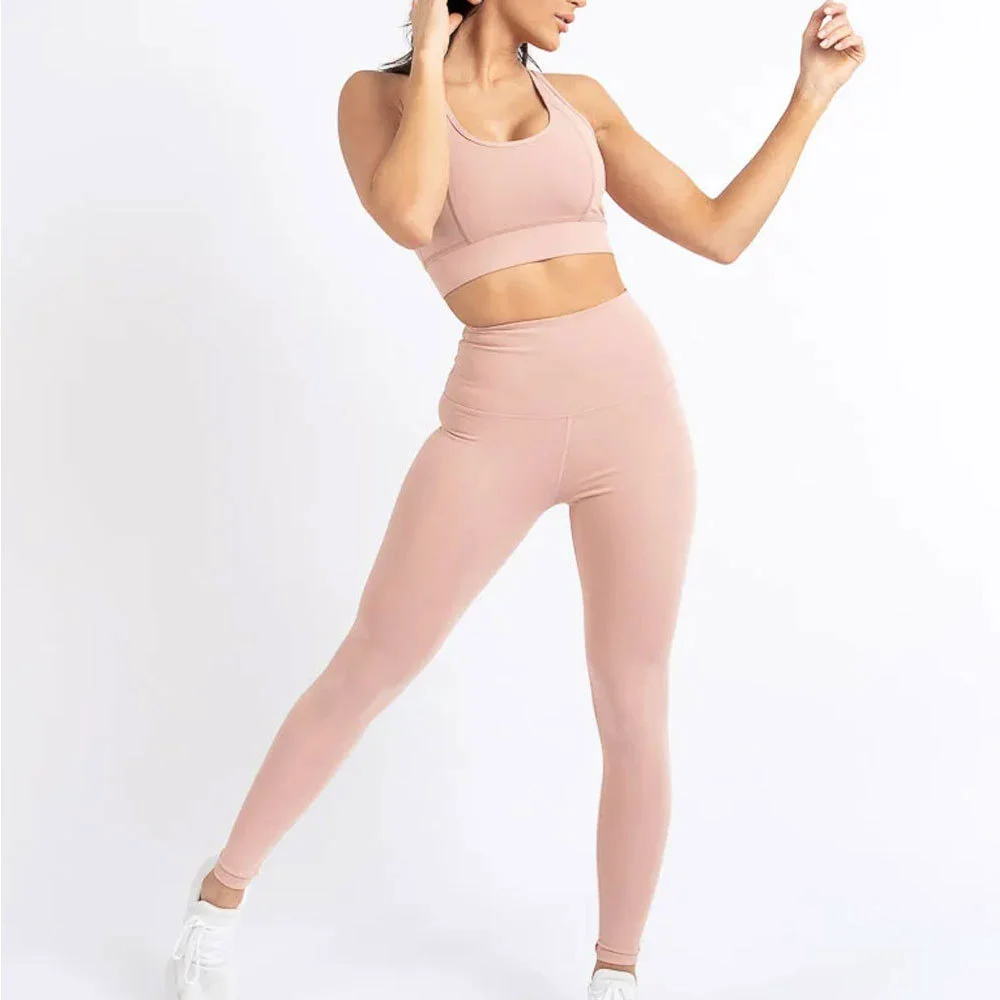 Fashionable Top Selling Women Yoga Set Solid Four-Way Stretch Quick Dry Breathable High Quality Fitness Wear Workout