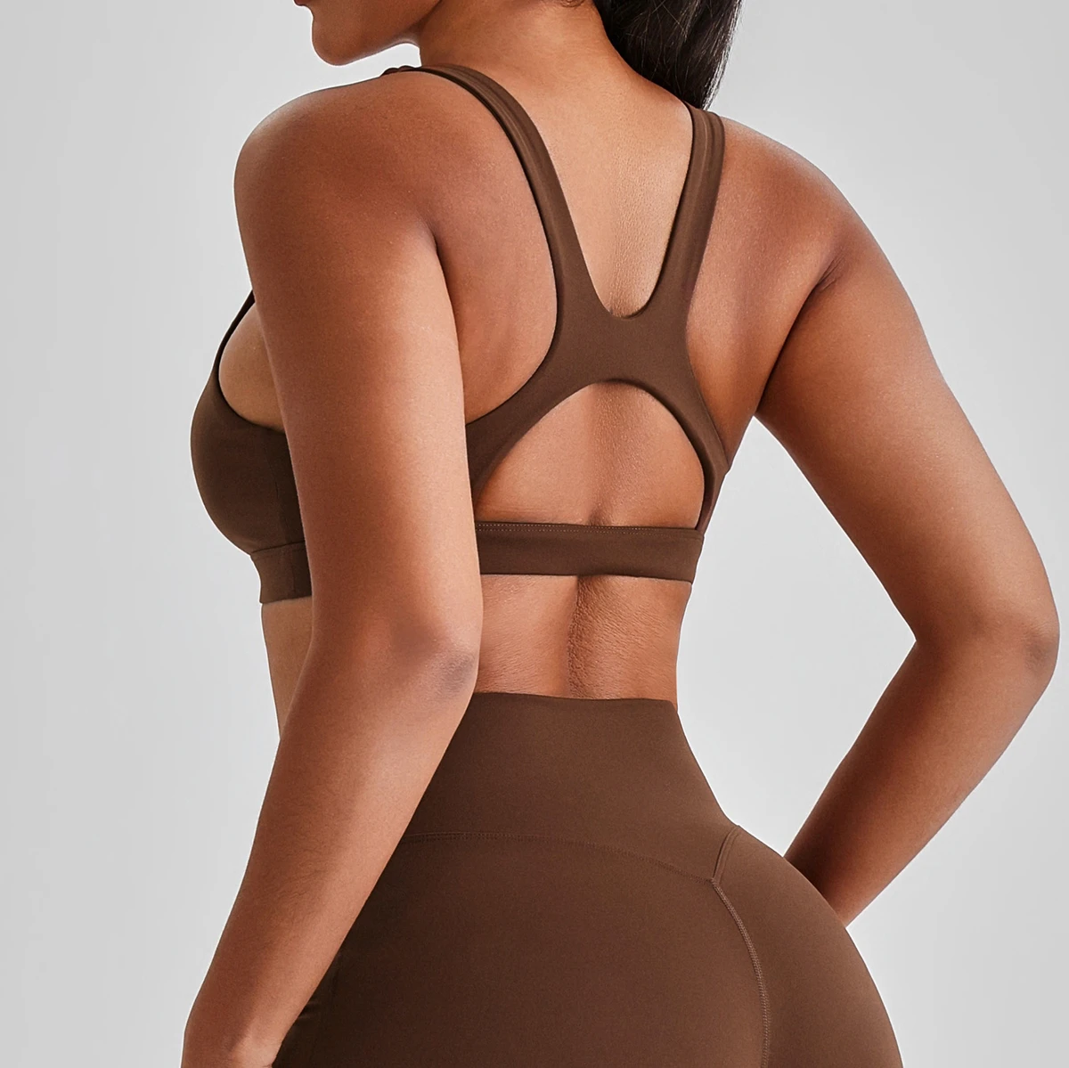 Hollow Back High Support Sports Bra Square Neck Removable Padded Workout Bra Quick Dry Breathable Gym Yoga Bra for Women