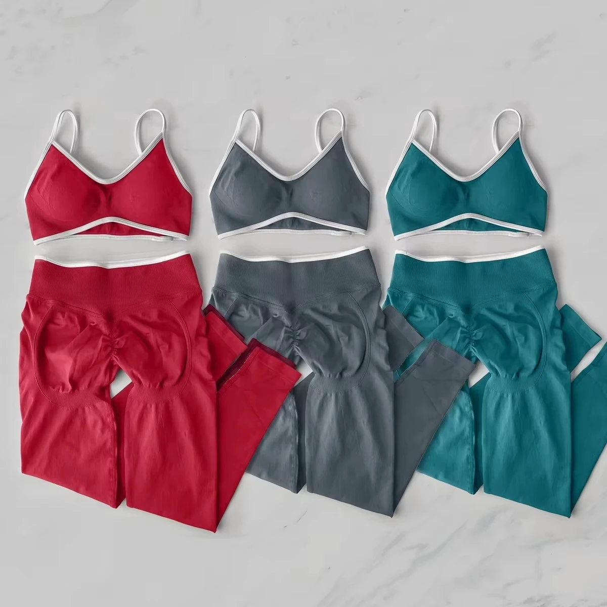 2025 Custom Active Wear Top Gym 3 Pieces Yoga Sets New Fashionable Seamless Leggings Fitness Sportswear Workout Sets for Women