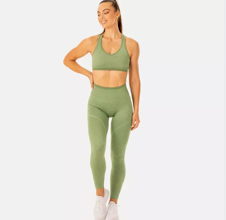 2022 Yoga Suit Fitness Sports Wear Customized Two Pieces of Bra and Long Yoga Pants Popular Yoga Suit