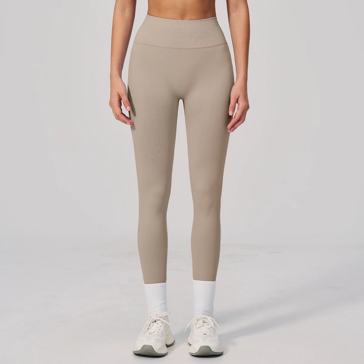 High Waist Breathable Hip Lifting Tight Stretchy Fabric Yoga Leggings For Yoga Pilates & Flexibility Workouts