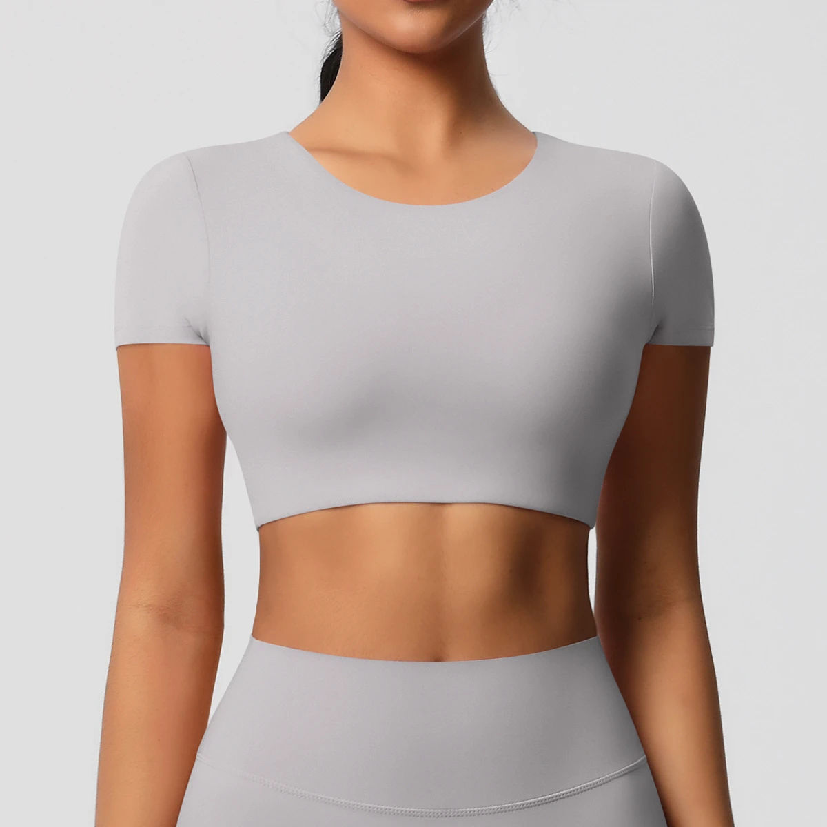Wholesale Versatile Quick-Drying Women's Skinny Fit Fitness Tops New Casual Sportswear Short Sleeves Breathable Yoga Top Front