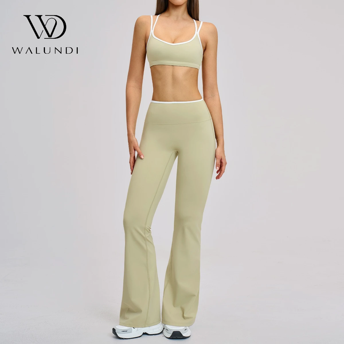 Women's Yoga Set Solid Breathable Lightweight Quick-Drying Sports Bra & Long Flared Pants Stylish Running Outfit