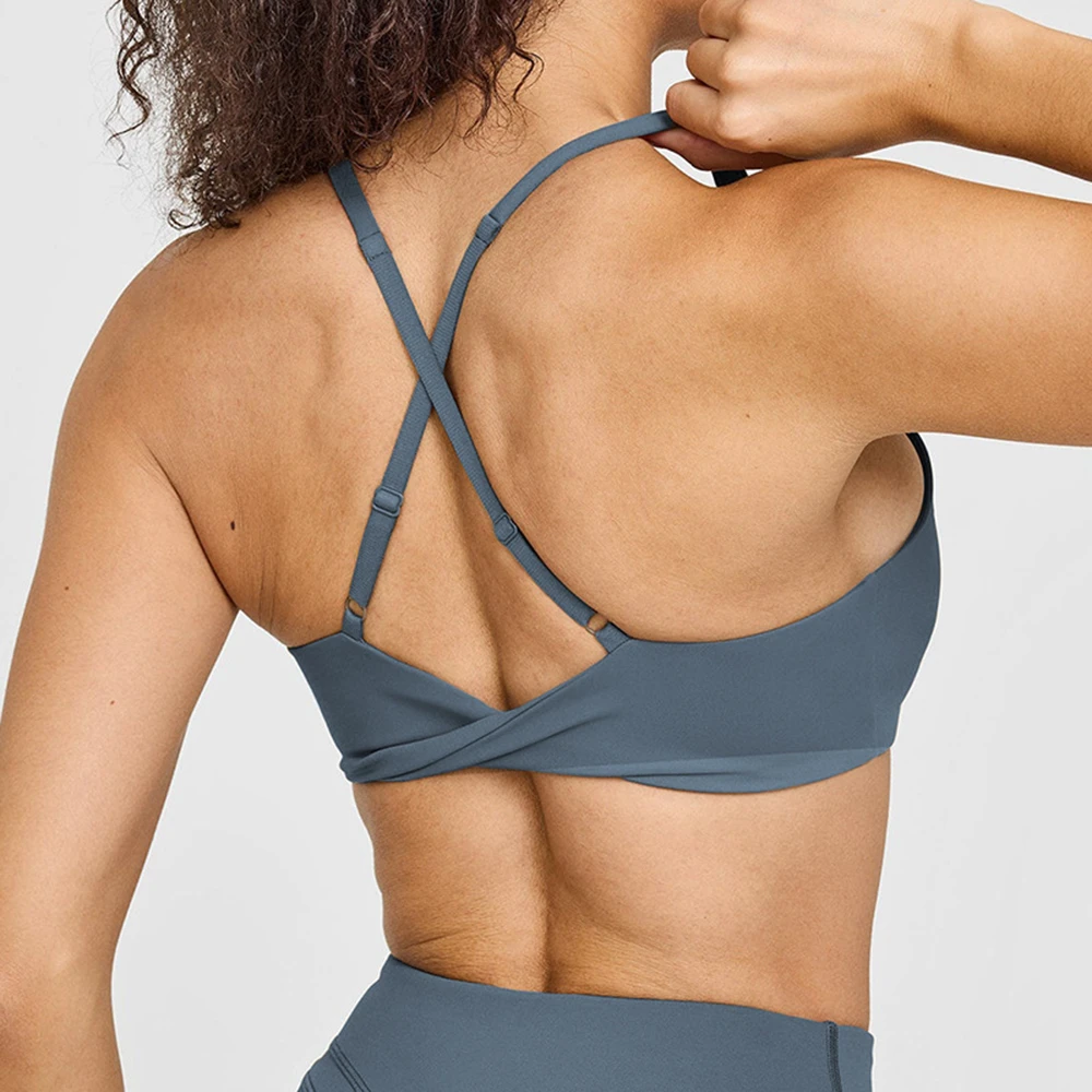 Factory New Fashion Cross Back Sports Bra Workout Activewear Yoga Soft Deep V Sports Bra for Women