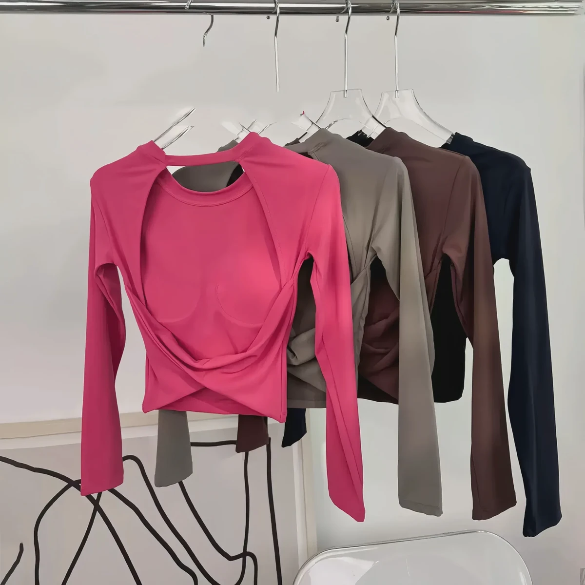 Yoga Long-sleeved Fixed-style Sports Bra Sexy Backless Workout Top Short Fitness Suit for Women to Wear Outside
