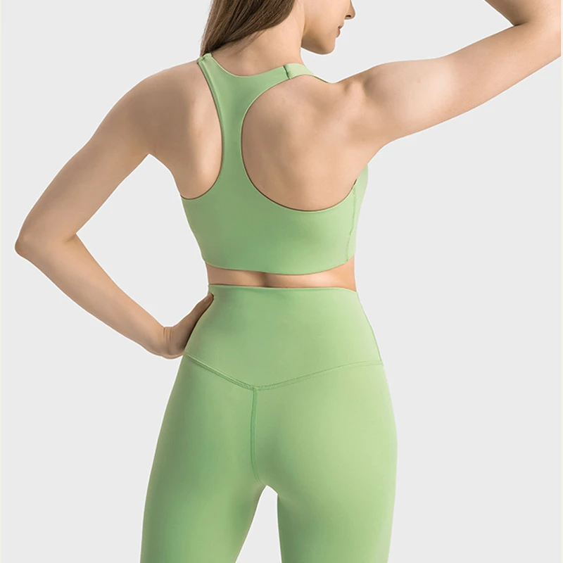 Premium Quality Affordable Sage Color Race Back Middle Support Yoga Sports Bra Custom for Women Fitness