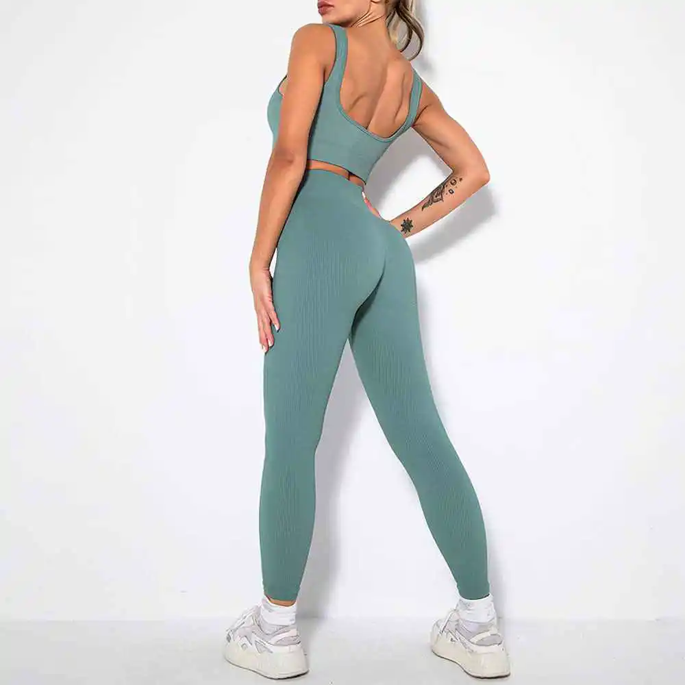 Best Selling Customizable Women's Solid Yoga Set 2-piece Breathable Gym Fitness Wear With Elastic Waist