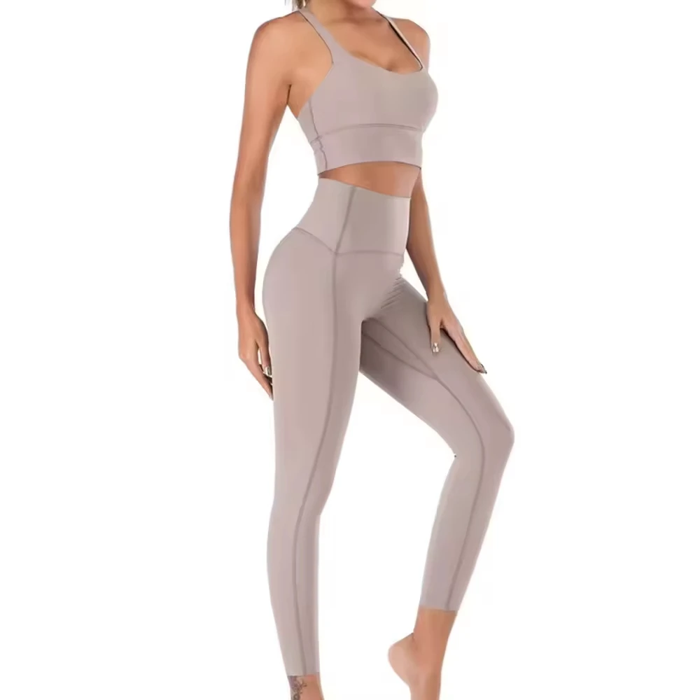Customized Breathable High Elastic Waist Sportswear Yoga Running Gear Active Stretch Knee Skinny Fit 2-Piece Women's Shorts Set