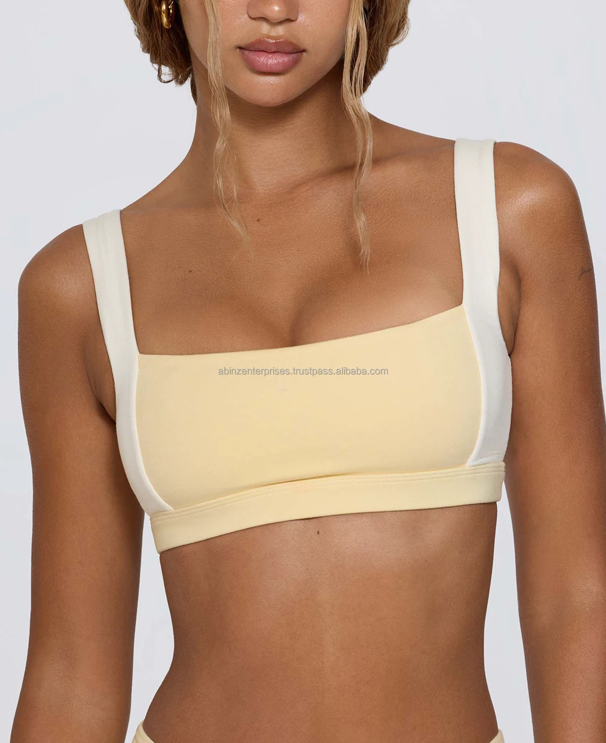 High Quality Women's Sports Bra Simple Square Neck 2-Color Breathable Digital Printed High Support Spandex/Nylon Custom Printed