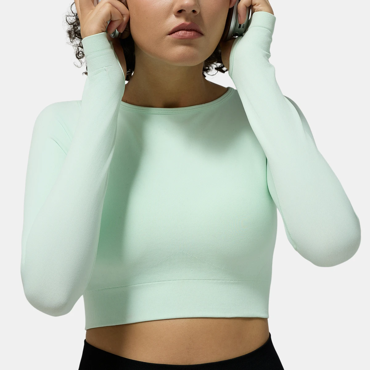 New Women's Breathable Fashion Casual Solid Color Quick Drying Spandex/Polyester Naked Back Hollow Short Yoga Top