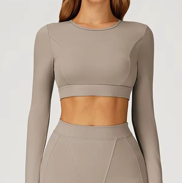 Seamless Naked-Sense High-Waisted Yoga Top for Women Long Sleeve Medium High Impact Support Breathable Honeycomb Mesh Back Panel