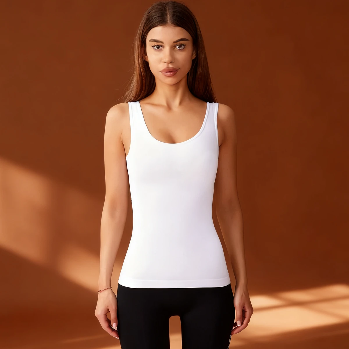 Seamless Shaping Women's Vest Breathable Nylon Spandex Blend High Elastic Eco-Friendly Yoga Top for Gym Fitness Daily Wear