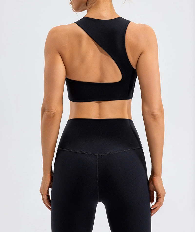 2025 Custom Logo Yoga Set Girls High Waist Moisture-Wicking Gym Training Bra Leggings Cut Back Sports Suit Nude Soft Breathable