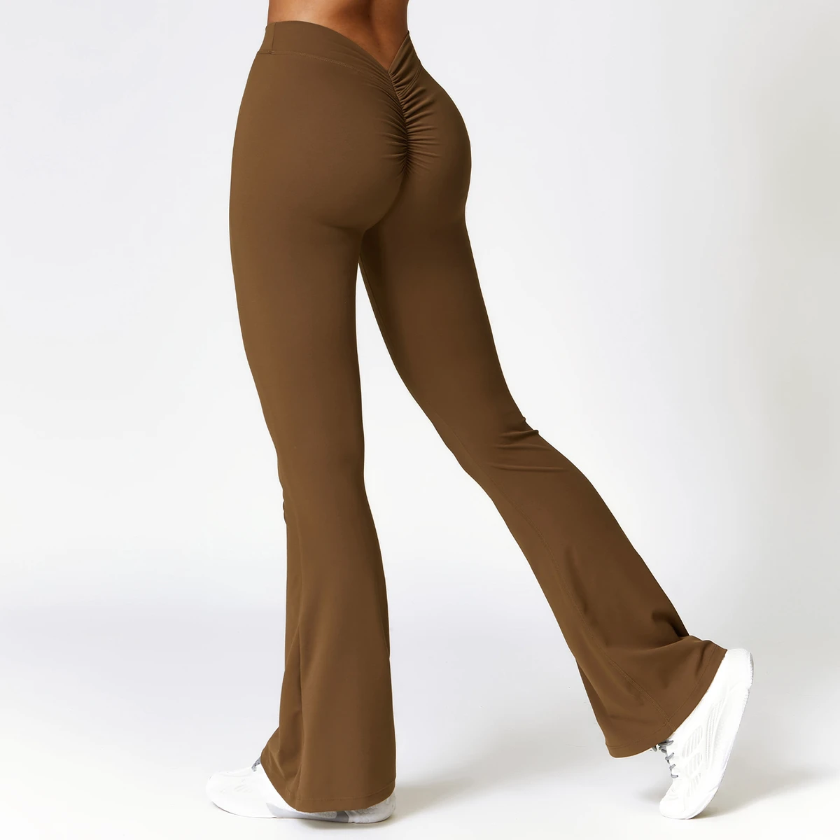 2025 New Design Breathable Scrunch Butt Lift Yoga Flared Leggings Low Waist No Front Seam Bell-bottom Active Flare Pants