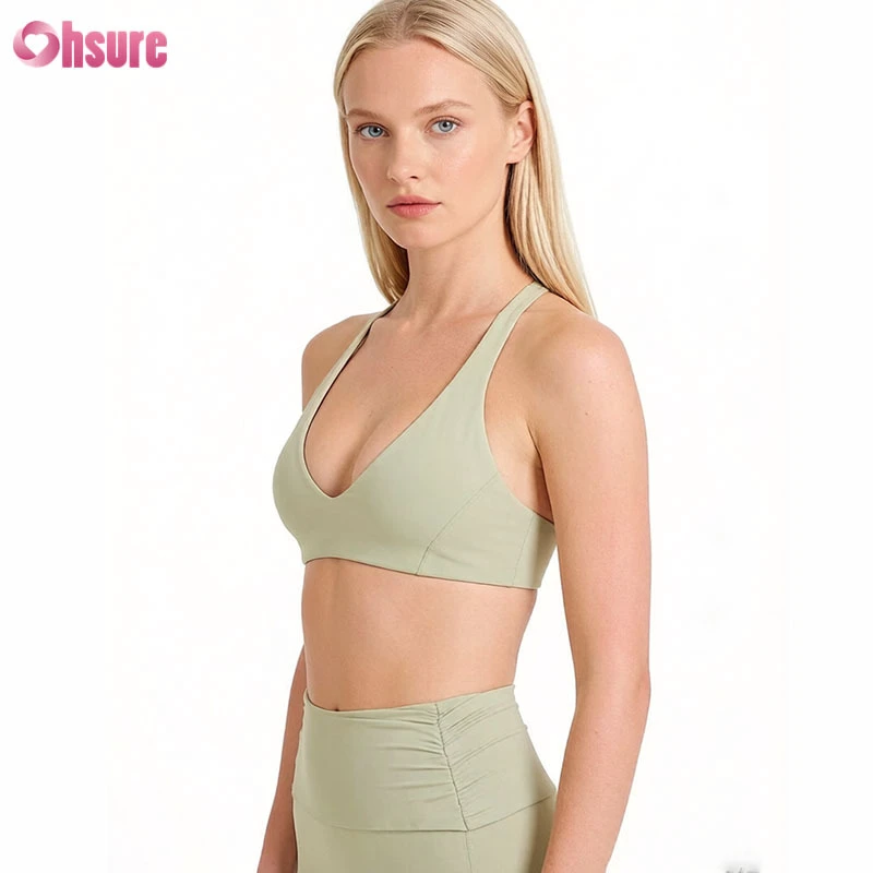 Butter Soft Breathable Seamless Yoga Sports Bra Women V Neck Cross Back Medium Support Workout Gym Bra Custom Logo