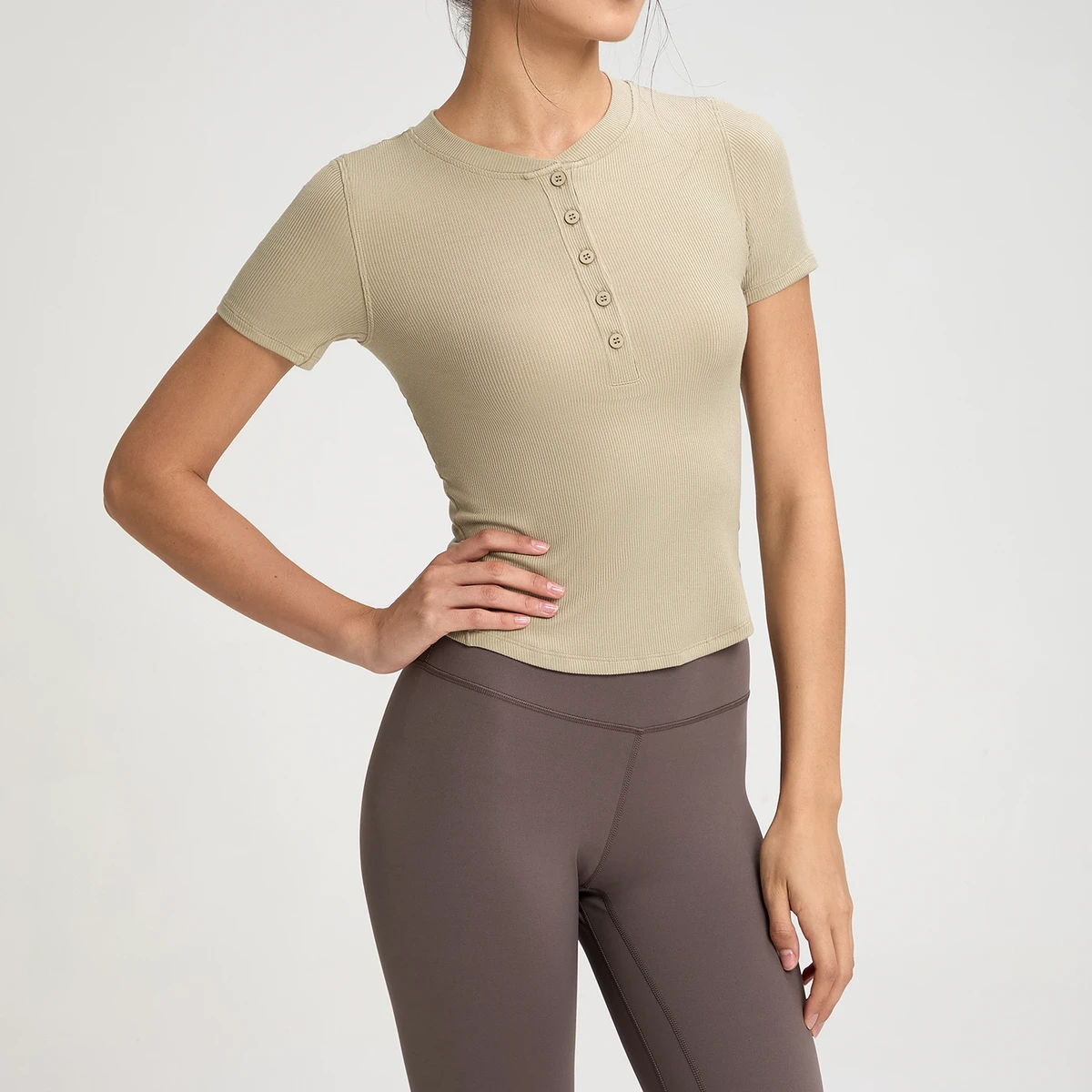 SUHE TS-007 Ribbed Short Sleeve Women's Henley Top Mock Neck Letter Pattern Breathable Front Yoga Fitness Sportwear 140g