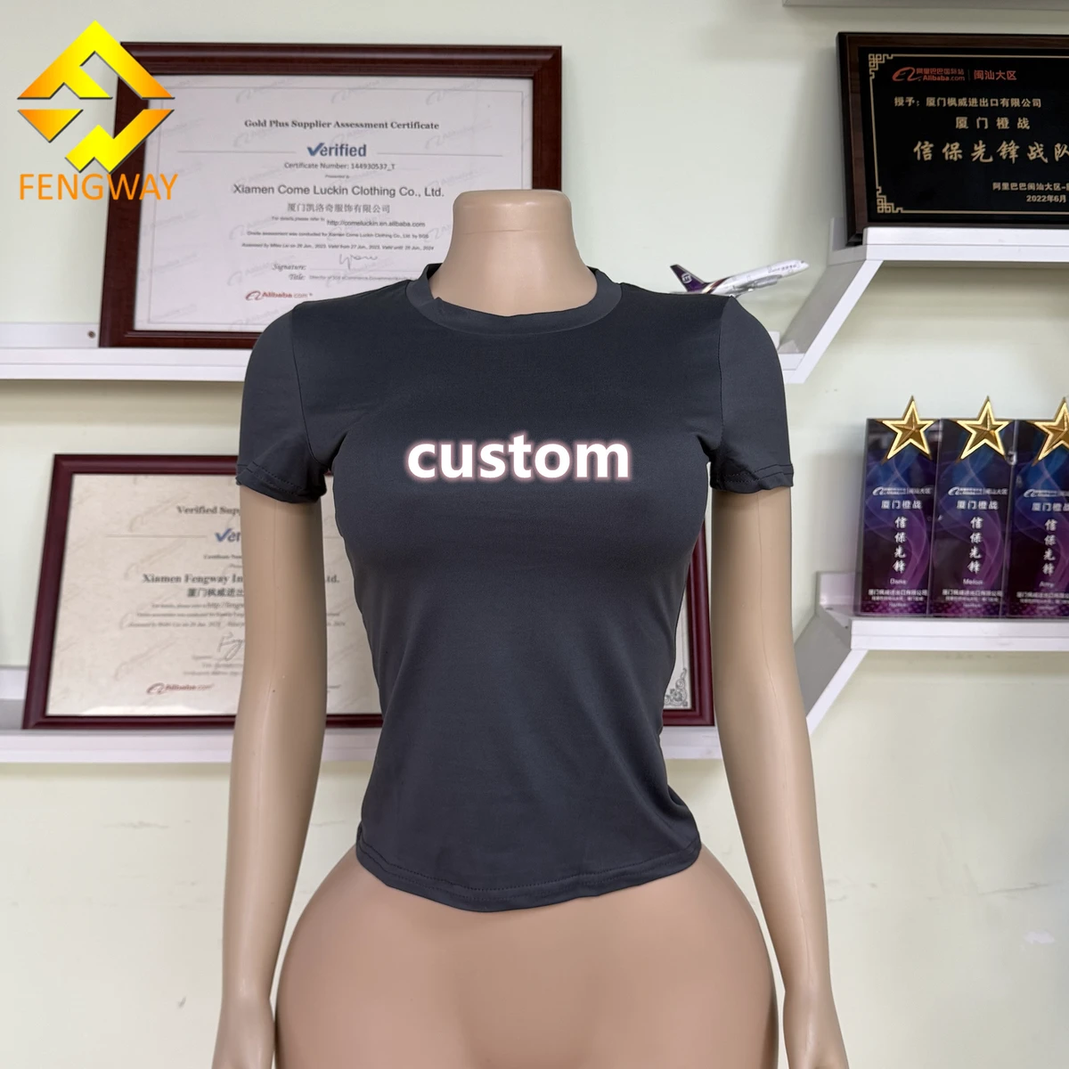 2026 Wholesale Custom Logo Baby Tee Women's T-shirts Crop Top Puff Rhinestone Plain Sexy Fitted Thin Blank Shirt For Woman