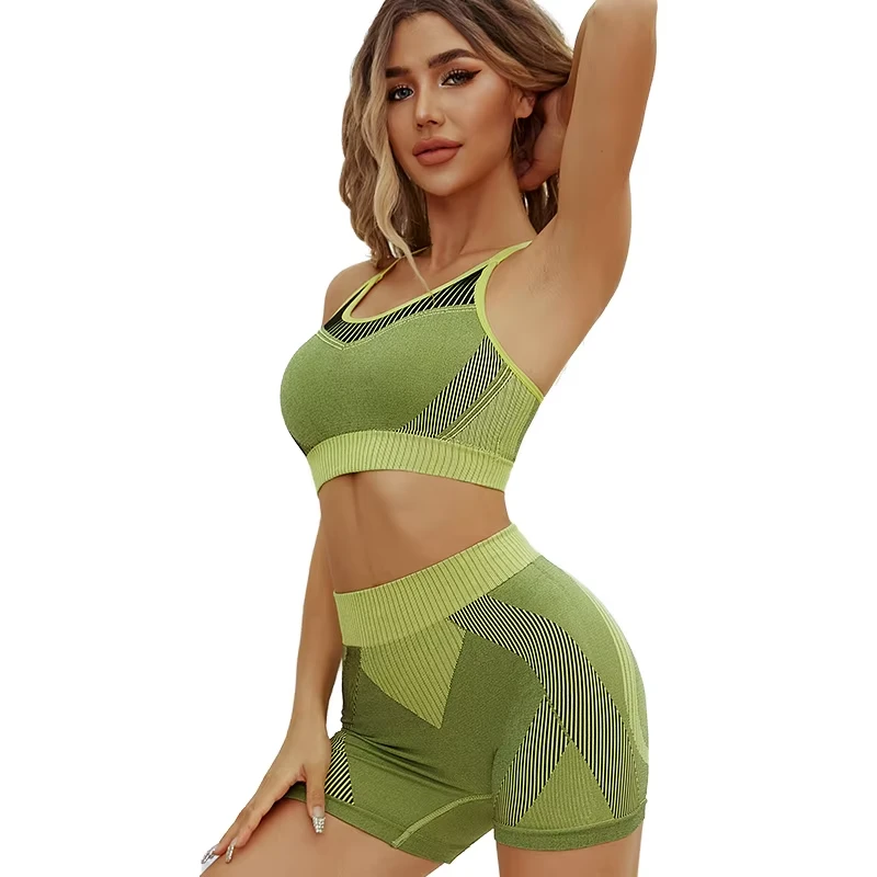 Women's Striped U-Neck Sports Bra Set I-Shaped Back Seamless High Elasticity Cool Breathable Yoga Shorts Beautiful Sports Outfit