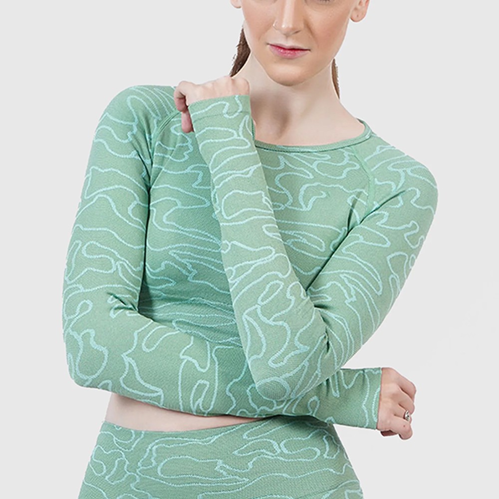 High Quality Yoga Top For Women's Long Sleeve Professional Product Fitness With Chest Pad Slim Fit Sports Wear Yoga Top Women's