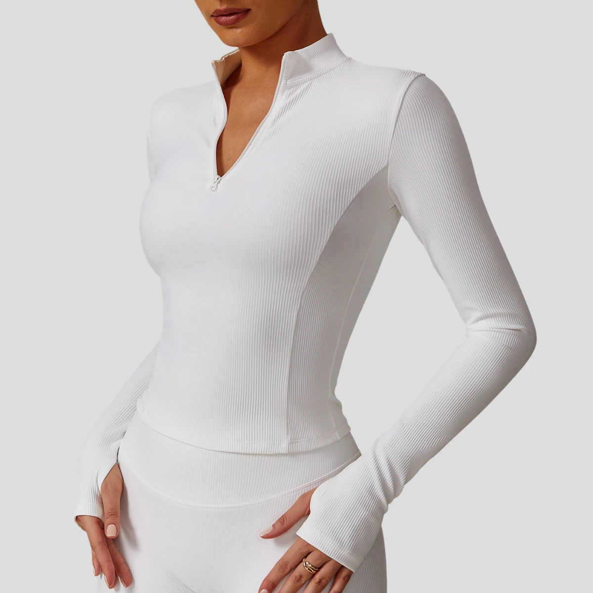 Hot Sale Ladies Gym Shirt Lightweight Seamless Yoga Tops Thumb Holes Quick Dry Ribbed Fitness Wear Comfortable Half Zipper