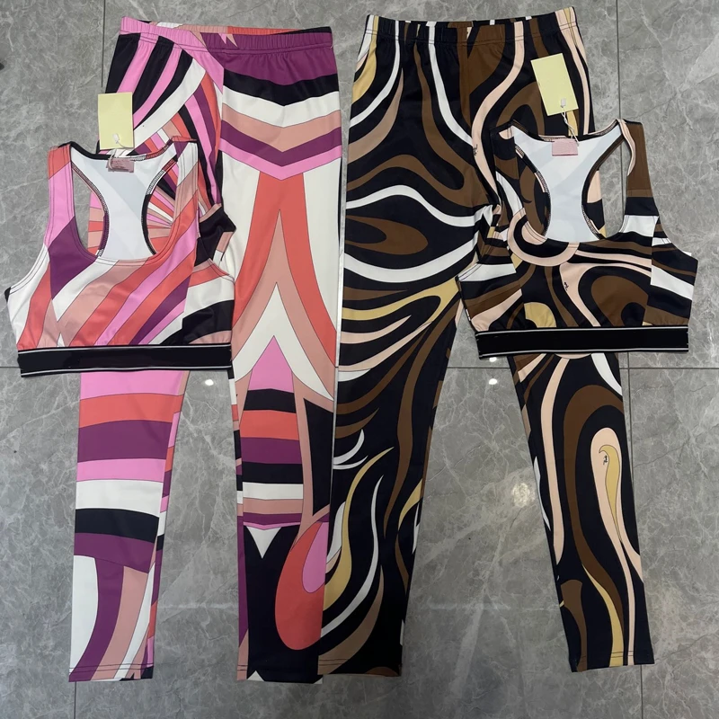 Women's 2-Piece Yoga Set 100% Cotton Breathable Crop Top & High Waist Leggings Custom Logo Embossed Print For Bulk Wholesale